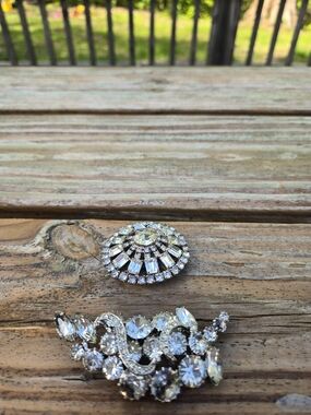 Vinatge Crystal Statement Brooch Pins - Clear/White Rhinestone Accent